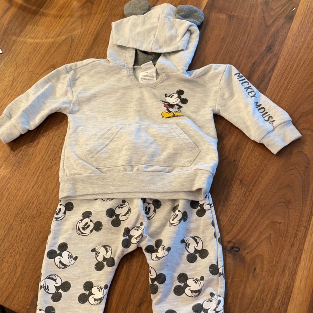 Mickey Mouse sweatsuit- 12 months
